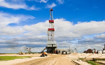 Murphy Increases 2017 Capex by $50MM; Brought Online 27 Eagle Ford Wells