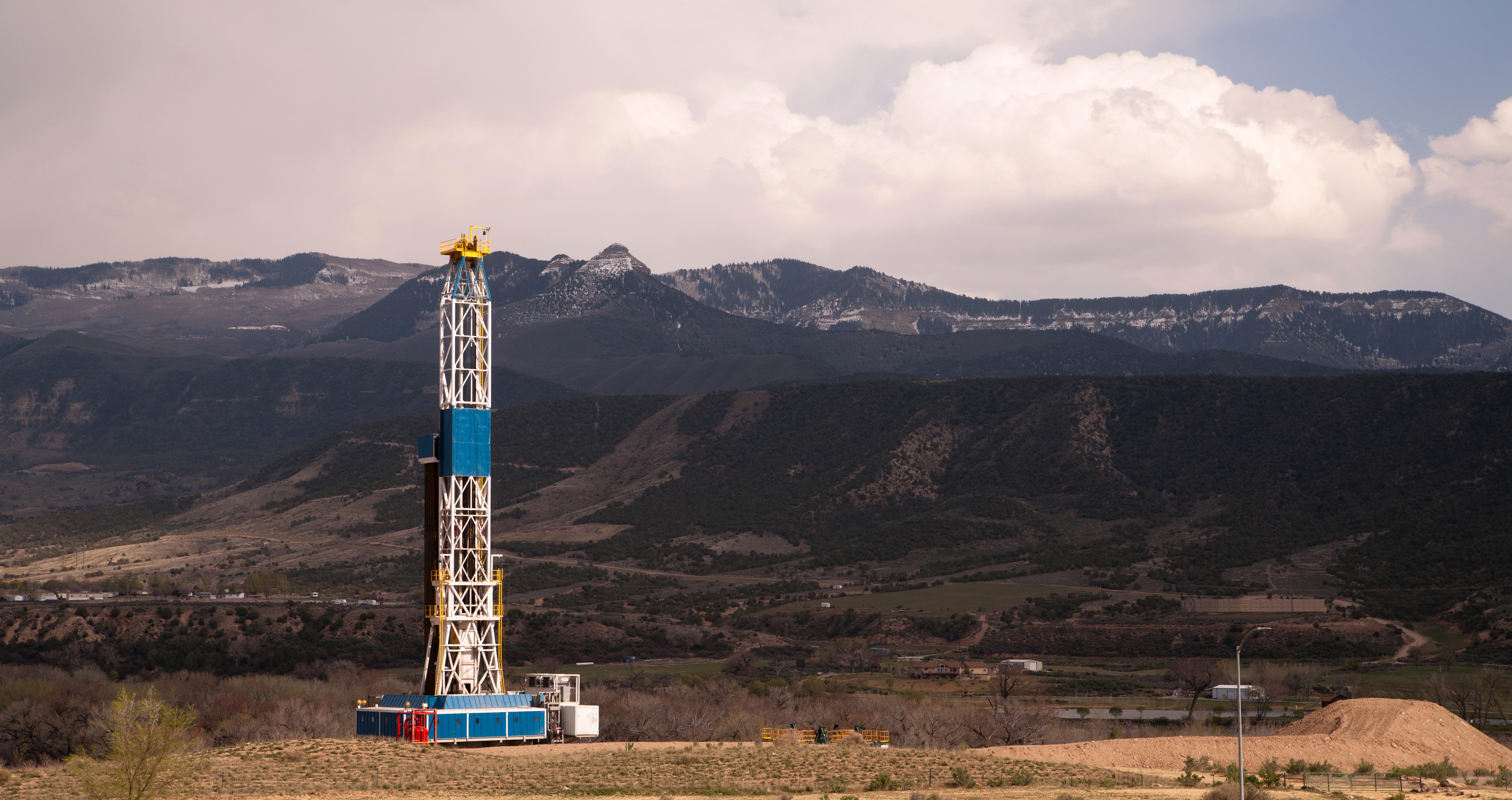 Deep Basin Operator Cuts 2018 CapEx By 50%; Switch To Liquids Rich Drilling