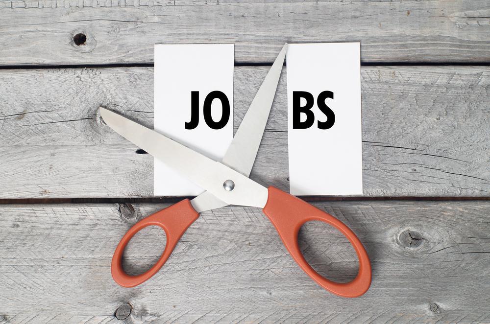 BP Cuts Jobs by the Thousands Despite 'No Layoffs' Pledge