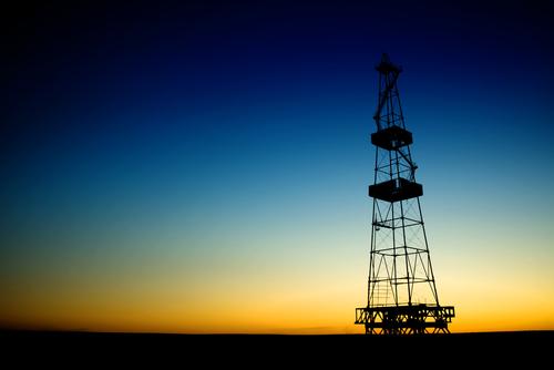 Falcon Hits Gas Shows at Premier Hungarian Mako Trough Well