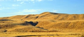 East West Spuds San Joaquin Basin Well