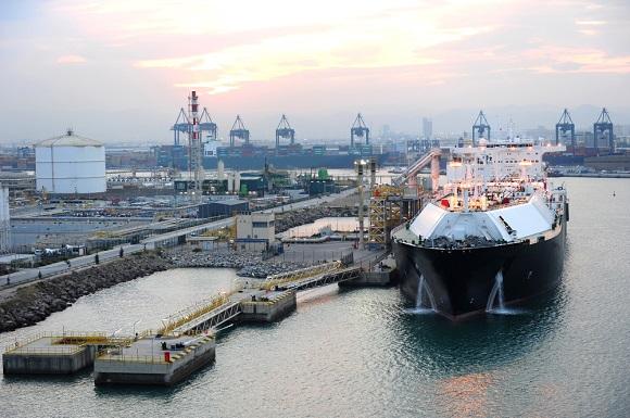 AltaGas Moving Forward with Propane Export Facility, LNG Project