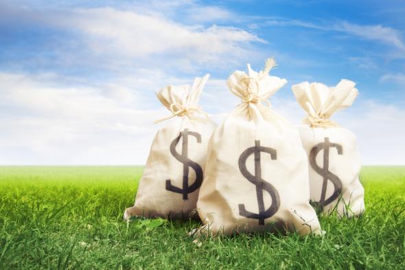 Operator's New, Clever Strategy to Raise Capital